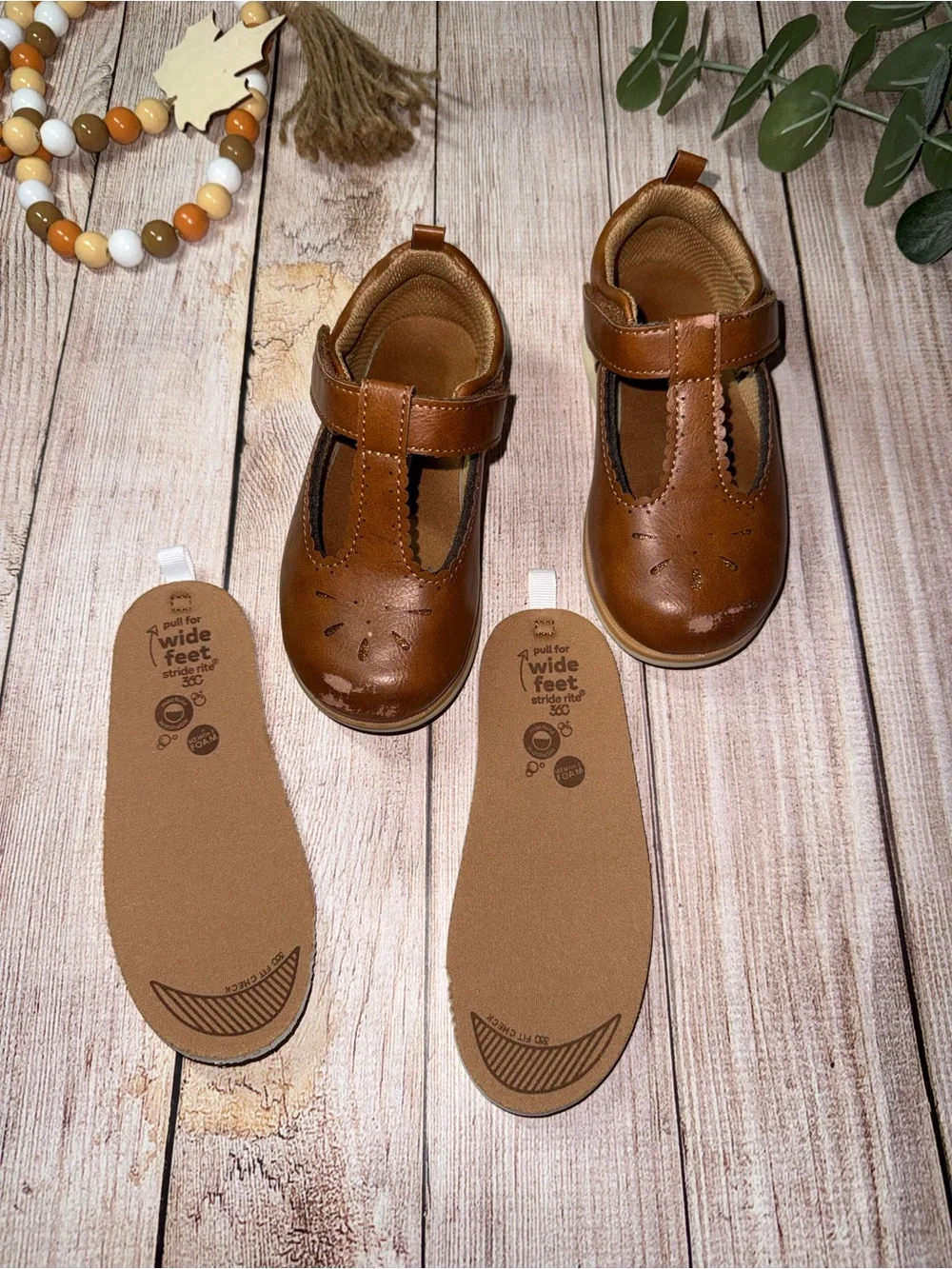 Stride Rite | Mary Jane Shoes